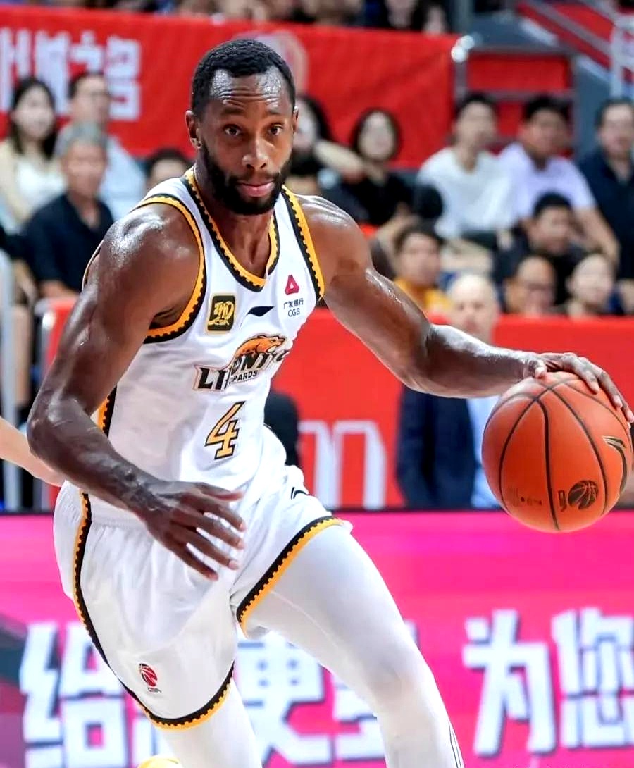 28娱乐-里程碑夜！明尼苏达森林狼主帅复盘，CBA季后赛今晨刷纪录，底气十足，纪律约束更严格的简单介绍