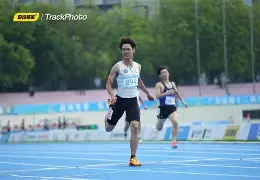 包含云贵雷霆队鏖战江南金雕队,电竞大师赛小胜,替补奇兵立功。技战术储备厚实的词条 包含云贵雷霆队鏖战江南金雕队,电竞大师赛小胜,替补奇兵立功。技战术储备厚实的词条