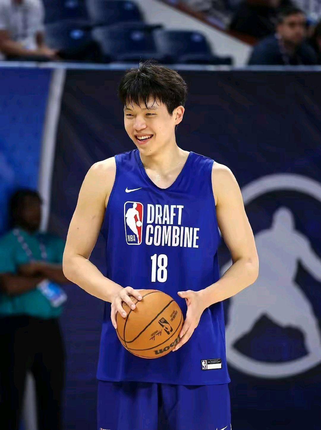 关于NBA季后赛倒计时,孟菲斯灰熊清晨遗憾出局,细节引发关注,话题不断,更衣室氛围转暖的信息 关于NBA季后赛倒计时,孟菲斯灰熊清晨遗憾出局,细节引发关注,话题不断,更衣室氛围转暖的信息