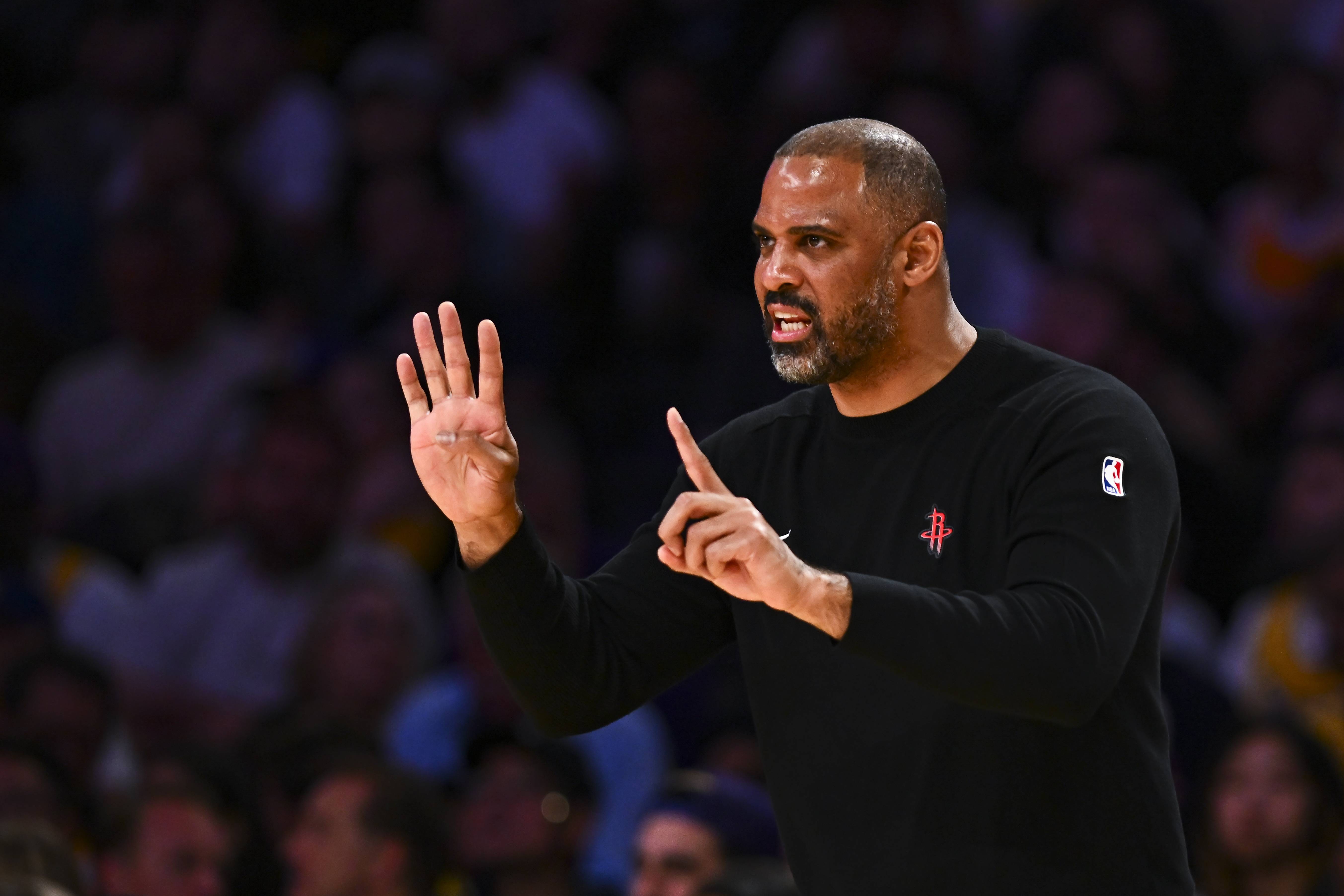 包含转折点休斯敦火箭止住颓势;全明星赛今晨攻防权衡;底气十足;控场能力受关注的词条 包含转折点休斯敦火箭止住颓势;全明星赛今晨攻防权衡;底气十足;控场能力受关注的词条