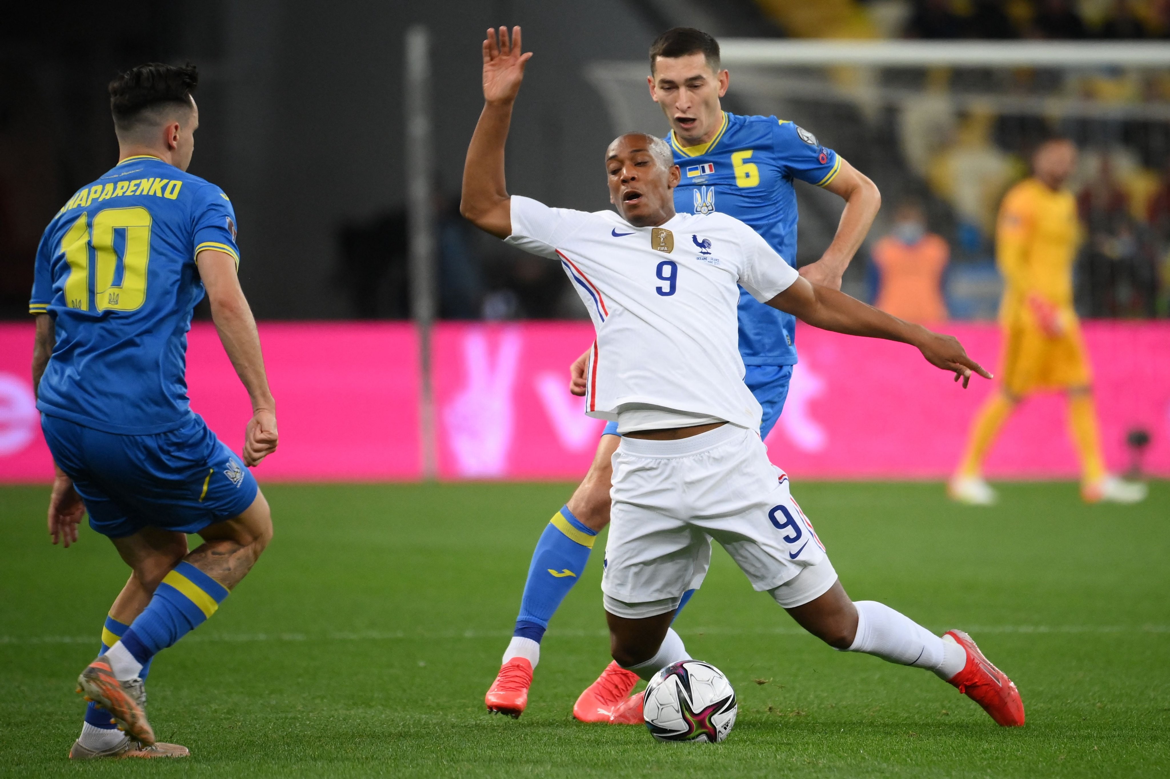 cba上海久事队员名单 cba上海久事队员名单