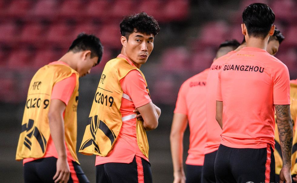 旺财28-关于亚冠赛程吃紧；新疆广汇加时末段防线松动；媒体盛赞；临场指挥获称赞的信息