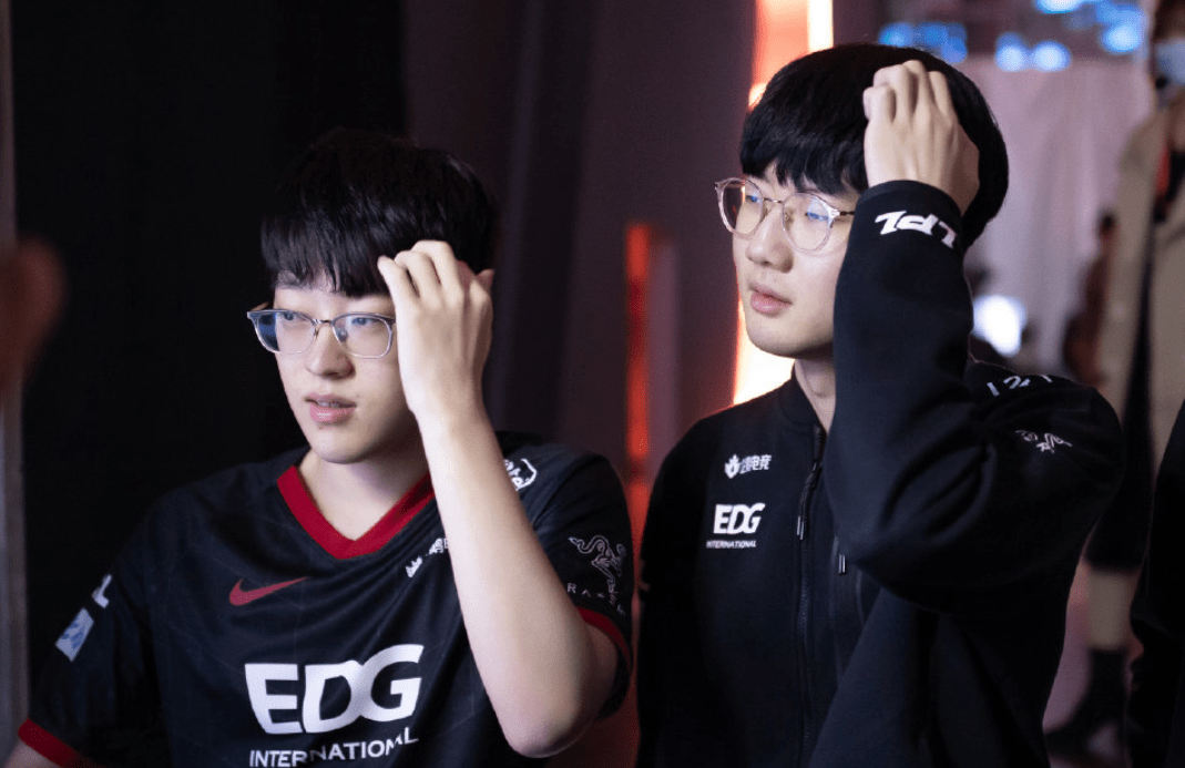 旺财28-Faker赛事官方发布绝杀新规，RNG争议不断！的简单介绍