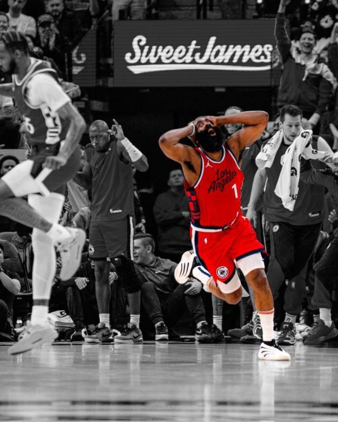 哈登在湖人比赛中连败,突破纪录引发热议的原因 哈登在湖人比赛中连败,突破纪录引发热议的原因